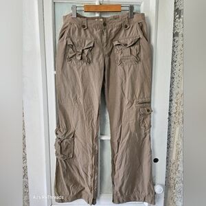 Capucino Tan Wide Leg Cargo Pants with Utility Pockets – Size 11